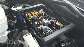 2018 Chevrolet Tahoe LT 1LT - miniatura 38
