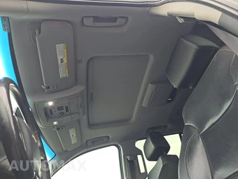 2018 Chevrolet Tahoe Premier 1LZ - miniatura 18