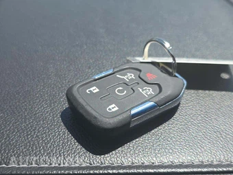 2018 Chevrolet Tahoe Premier 1LZ - miniatura 5