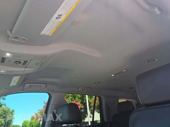 2018 Chevrolet Tahoe Premier 1LZ - miniatura 8