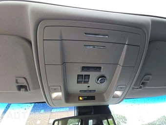 2018 Chevrolet Tahoe Premier 1LZ - miniatura 37