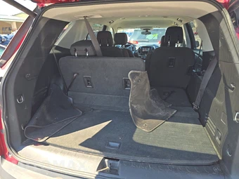 2018 Chevrolet Traverse LT Cloth 1LT – miniatura 16