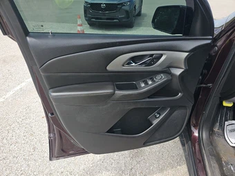 2018 Chevrolet Traverse LT Cloth 1LT – miniatura 9