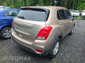 2018 Chevrolet Trax LS 1LS – miniatura 3