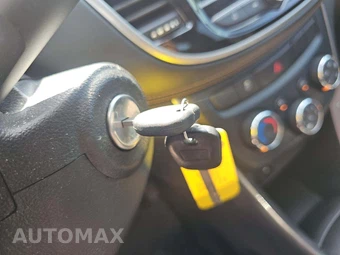 2018 Chevrolet Trax LS 1LS – miniatura 8