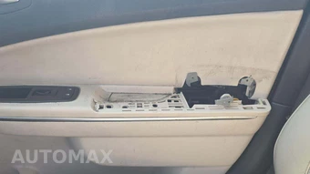 2018 Chrysler 300 Limited – miniatura 18