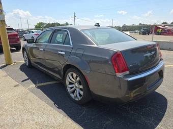 2018 Chrysler 300 Limited – miniatura 6