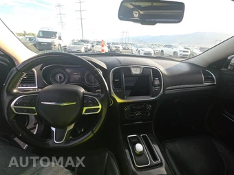 2018 Chrysler 300 Limited – miniatura 11