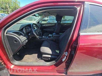 2018 Chrysler 300 Touring – miniatura 6