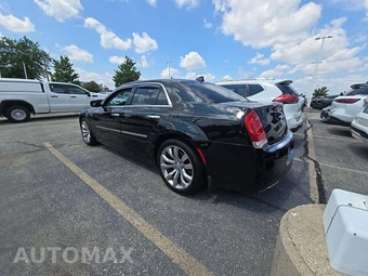 2018 Chrysler 300 Touring L - miniatura 2