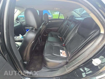 2018 Chrysler 300 Touring L – miniatura 13
