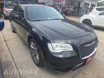 2018 Chrysler 300 Touring L – miniatura 4