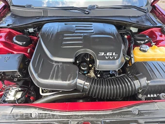 2018 Chrysler 300 Touring L – miniatura 15