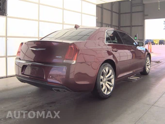2018 Chrysler 300 Touring L – miniatura 4