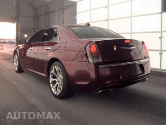 2018 Chrysler 300C - miniatura 6