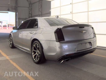 2018 Chrysler 300S – miniatura 6