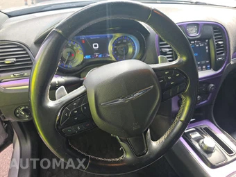 2018 Chrysler 300S – miniatura 10