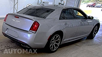 2018 Chrysler 300S – miniatura 4