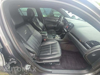 2018 Chrysler 300S - miniatura 18
