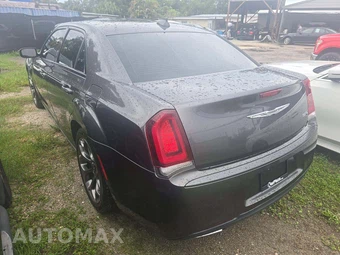2018 Chrysler 300S - miniatura 2