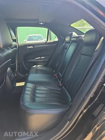 2018 Chrysler 300S – miniatura 16