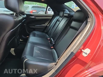 2018 Chrysler 300S – miniatura 16