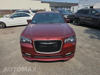 2018 Chrysler 300S – miniatura 2
