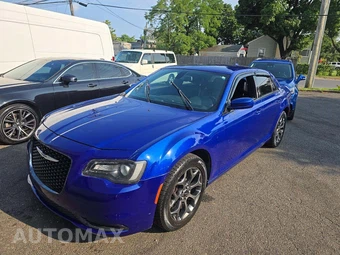 2018 Chrysler 300S