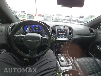 2018 Chrysler 300S – miniatura 11