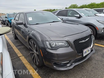 2018 Chrysler 300S – miniatura 3