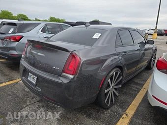2018 Chrysler 300S – miniatura 4