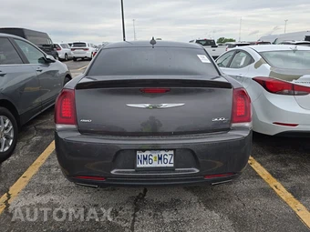 2018 Chrysler 300S – miniatura 5