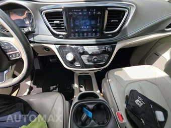 2018 Chrysler Pacifica Hybrid Limited 121.6" WB – miniatura 10