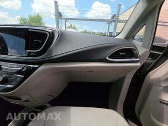 2018 Chrysler Pacifica Hybrid Limited 121.6" WB – miniatura 20