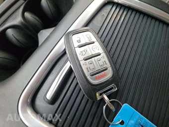 2018 Chrysler Pacifica Hybrid Limited 121.6" WB – miniatura 8