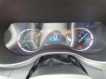 2018 Chrysler Pacifica Hybrid Limited 121.6" WB – miniatura 9