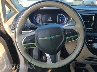 2018 Chrysler Pacifica Hybrid Limited 121.6" WB - miniatura 10