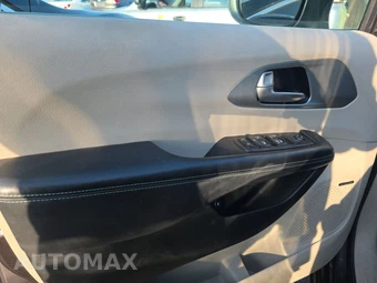 2018 Chrysler Pacifica Hybrid Limited 121.6" WB - miniatura 9