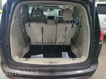 2018 Chrysler Pacifica Hybrid Limited 121.6" WB - miniatura 14