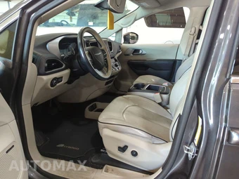 2018 Chrysler Pacifica Hybrid Limited 121.6" WB - miniatura 25