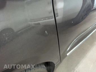 2018 Chrysler Pacifica Hybrid Limited 121.6" WB - miniatura 32