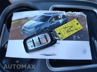 2018 Chrysler Pacifica Hybrid Limited 121.6" WB - miniatura 4