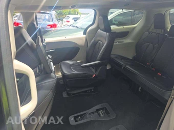 2018 Chrysler Pacifica Hybrid Limited 121.6" WB – miniatura 13