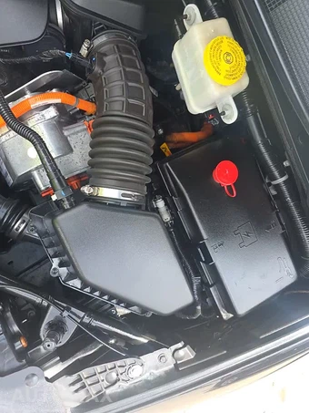 2018 Chrysler Pacifica Hybrid Limited 121.6" WB – miniatura 30