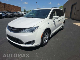 2018 Chrysler Pacifica Hybrid Touring L 121.6" WB
