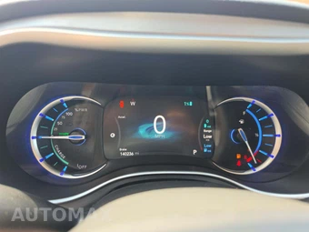 2018 Chrysler Pacifica Hybrid Touring L 121.6" WB - miniatura 9