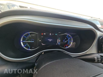 2018 Chrysler Pacifica Hybrid Touring Plus 121.6" WB – miniatura 12