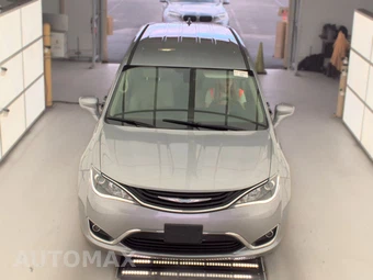 2018 Chrysler Pacifica Hybrid Touring Plus 121.6" WB – miniatura 2