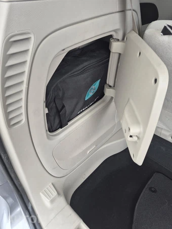 2018 Chrysler Pacifica Hybrid Touring Plus 121.6" WB – miniatura 35