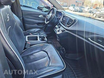 2018 Chrysler Pacifica Limited 121.6" WB – miniatura 19